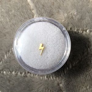 BVLA Solid gold lighting bolt threadless end